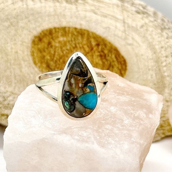 Natural Shell In Blue/Black Turquoise Solid Sterling Silver Ring - Picture 1 of 4